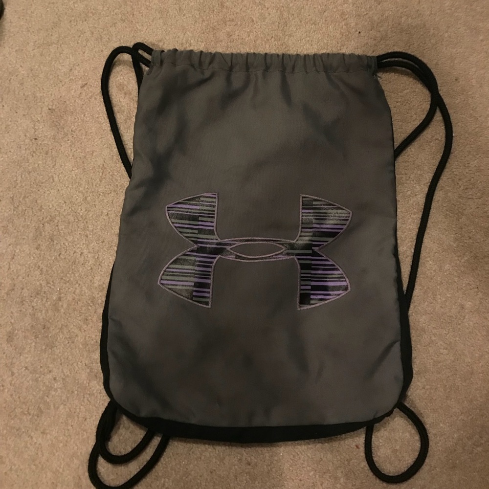 Underarmour drawstring bag